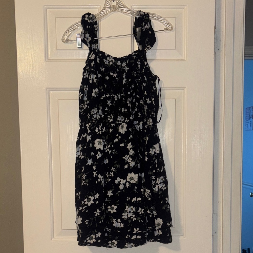 Hollister dress